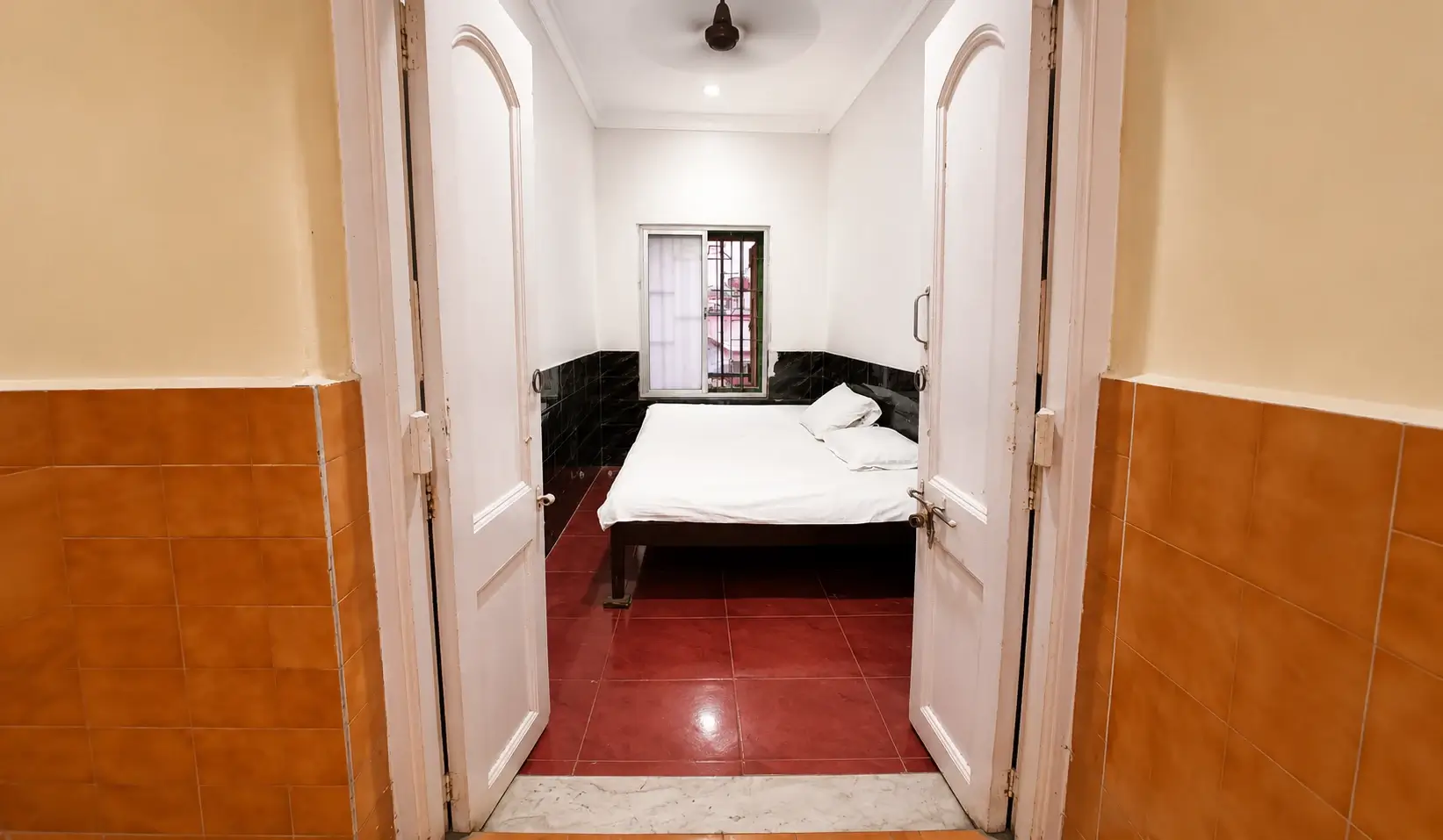 Single Bedroom